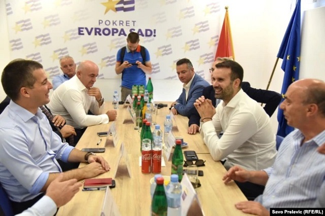 Takimi i mandatarit për formim të Qeverisë, Millojko Spajiq me liderët e partive parlamentare, për formim të Qeverisë së re të Malit të Zi.